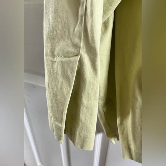 Celery green capris - Picture 4 of 4